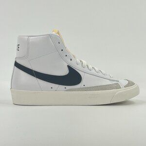 Nike Women's Blazer Mid '77 'White Black' CZ1055-100 size 9.5 READ